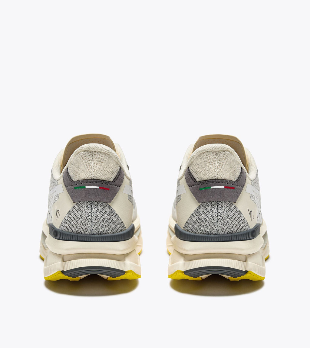 Diadora ATOMO V7000-2