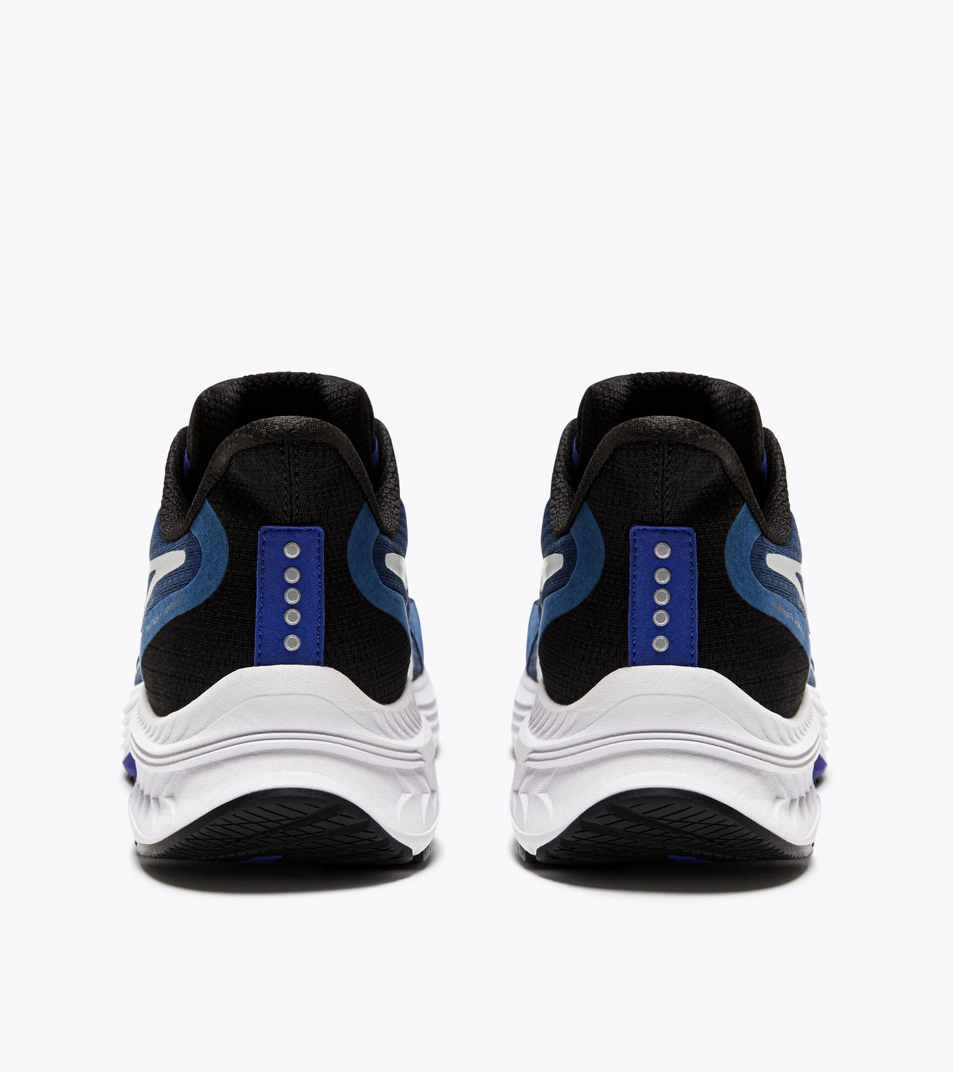 Diadora MYTHOS BLUSHIELD 9 VORTICE