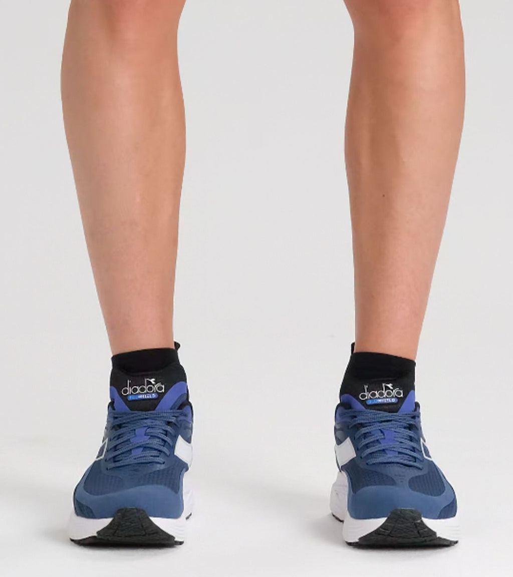 Diadora MYTHOS BLUSHIELD 9 VORTICE