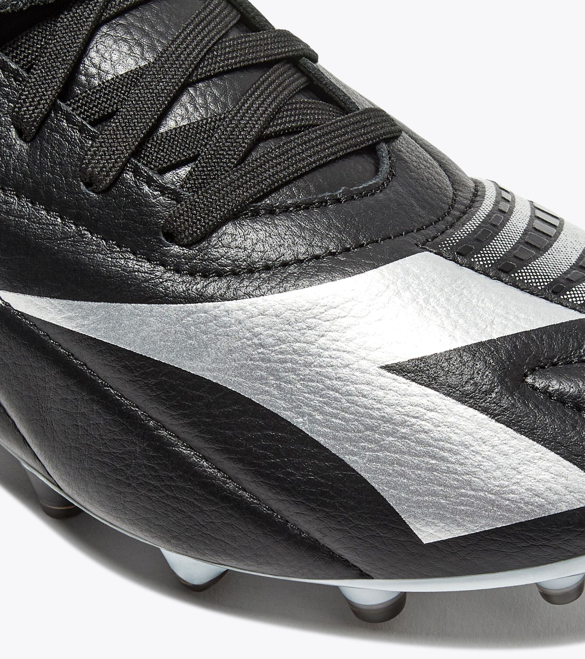 Diadora MAXIMUS ELITE ITA T SLX