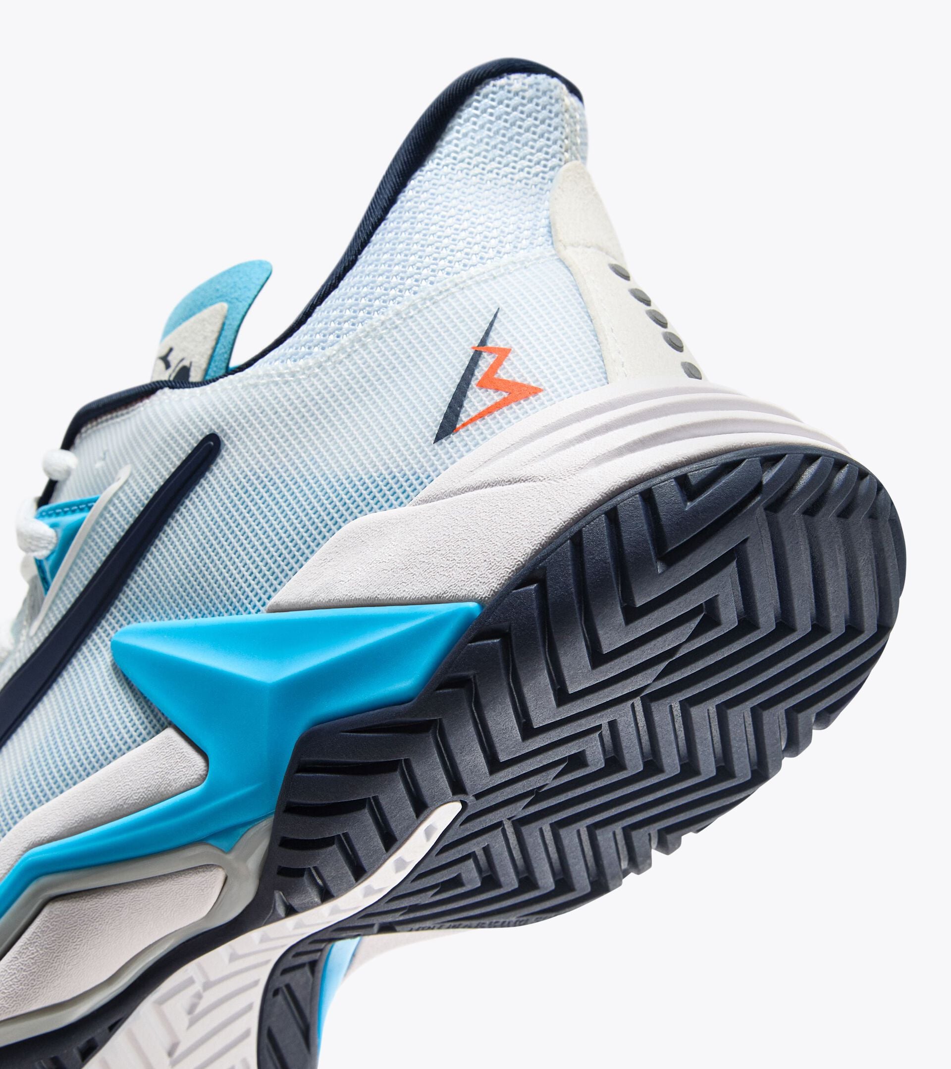 Diadora B.ICON 3 AG