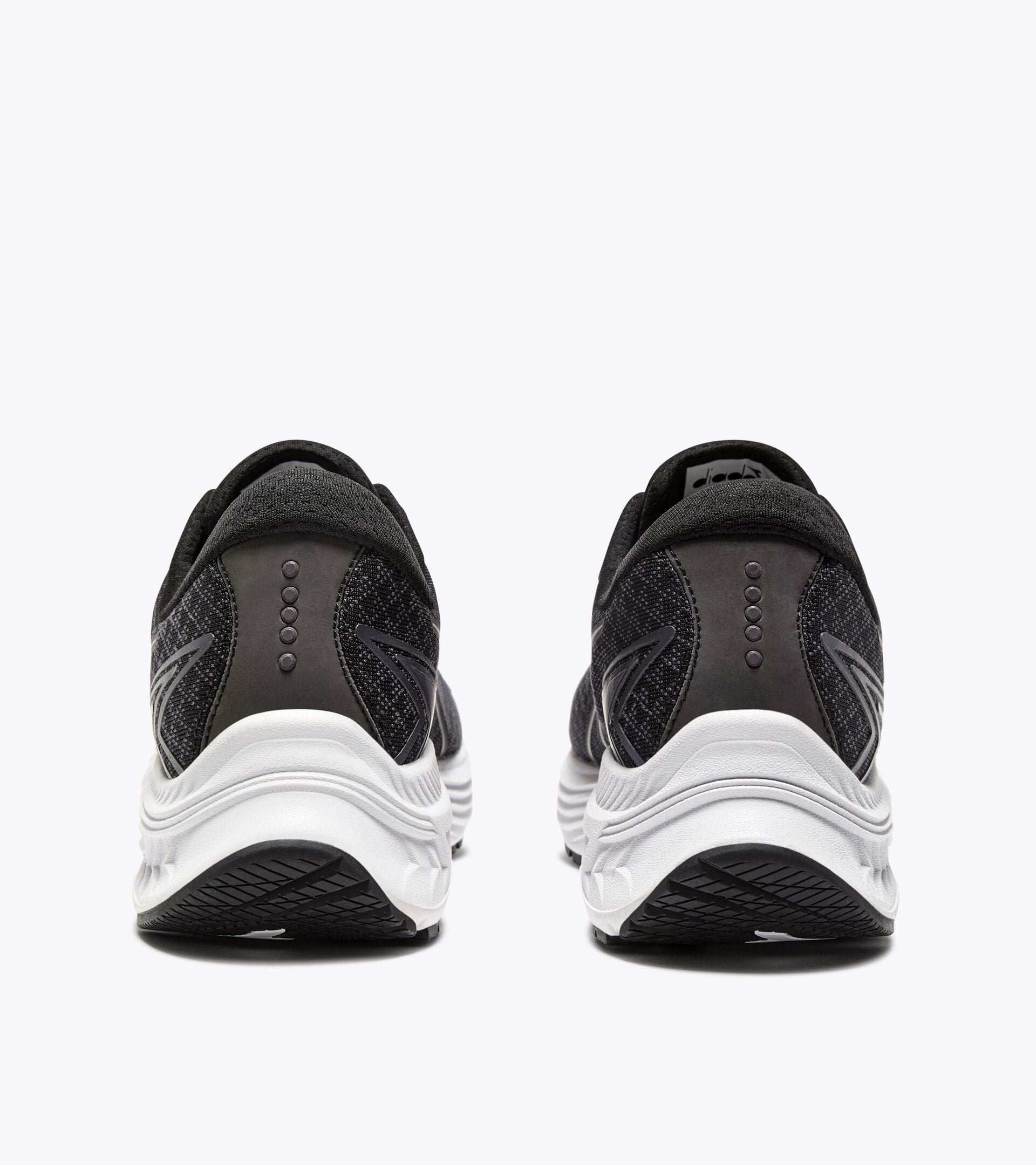 Diadora MYTHOS BLUSHIELD 10 VORTICE HIP W