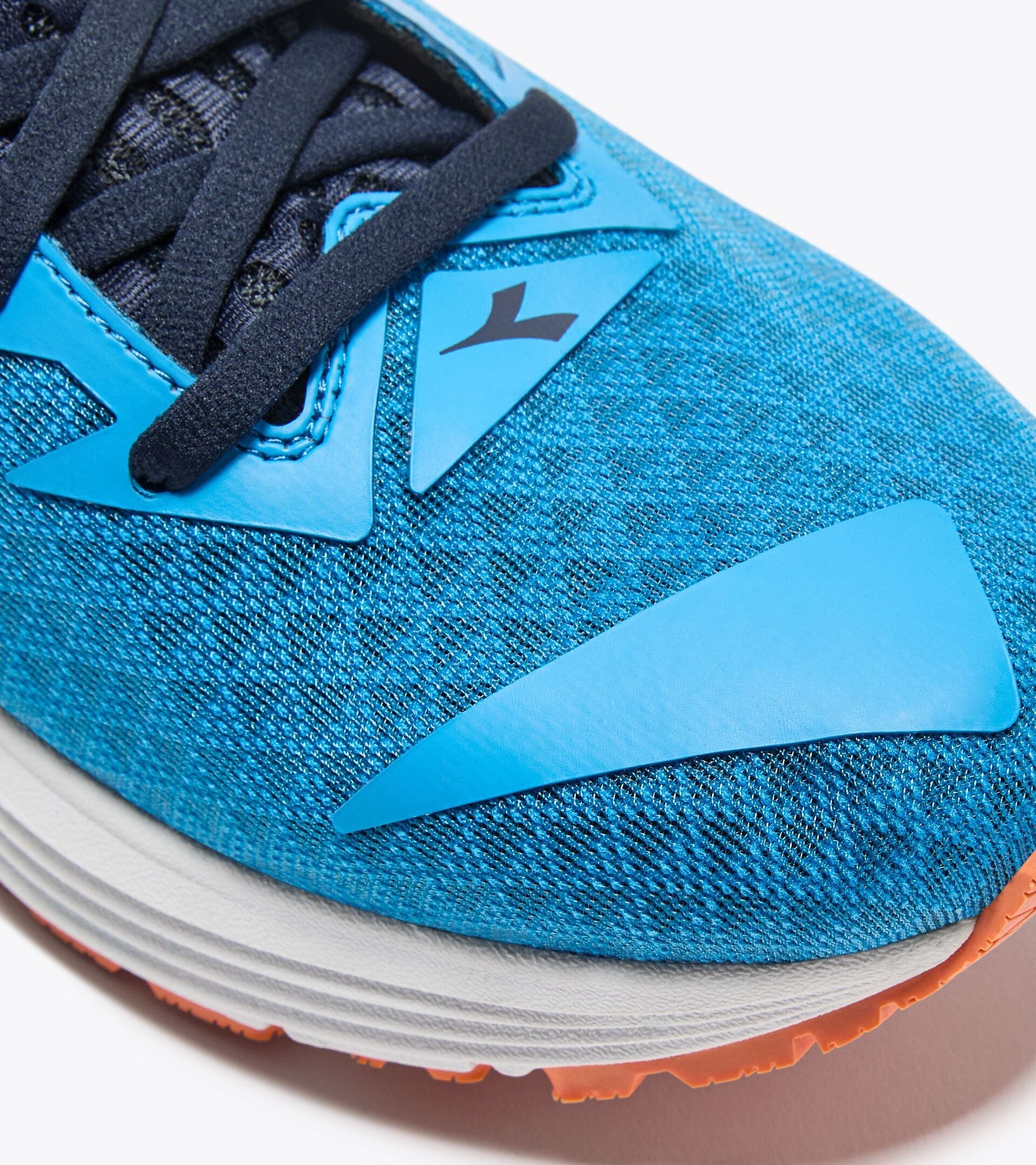 Diadora MYTHOS BLUSHIELD 10 VORTICE