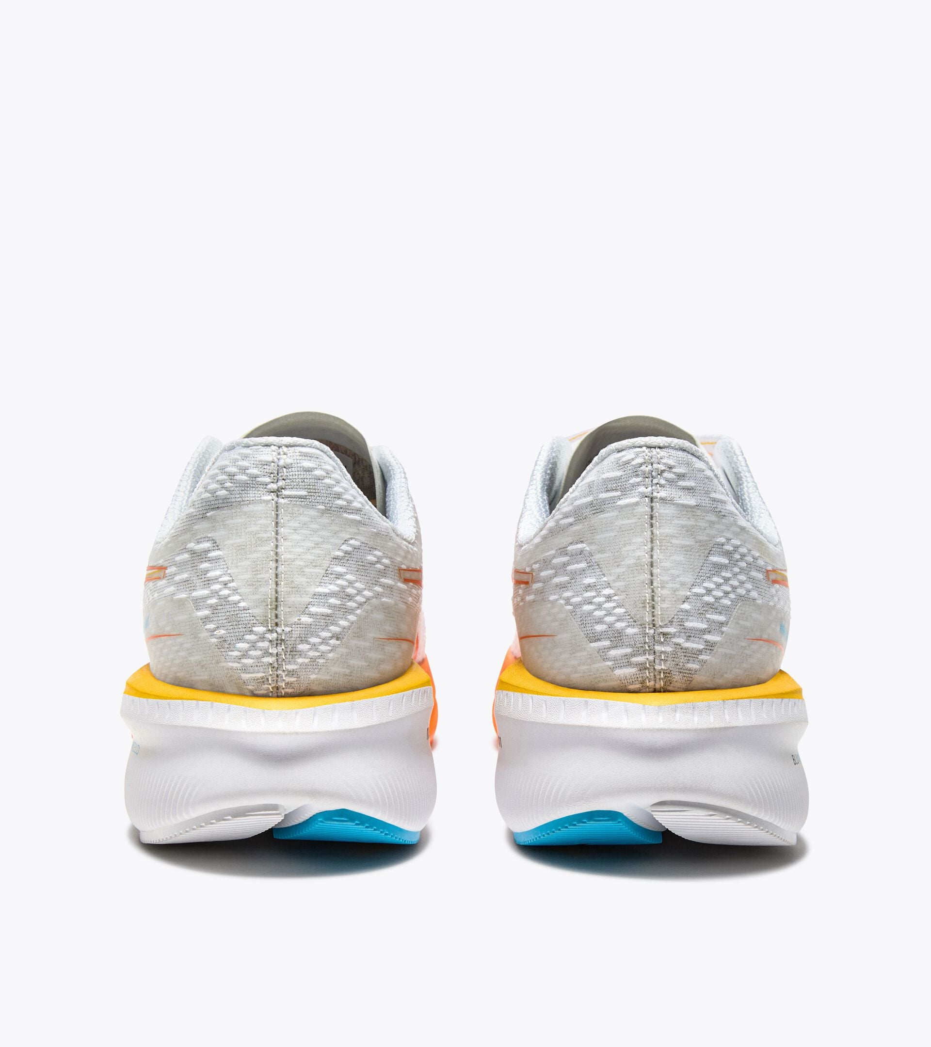 Diadora MYTHOS BLUSHIELD VOLO 5