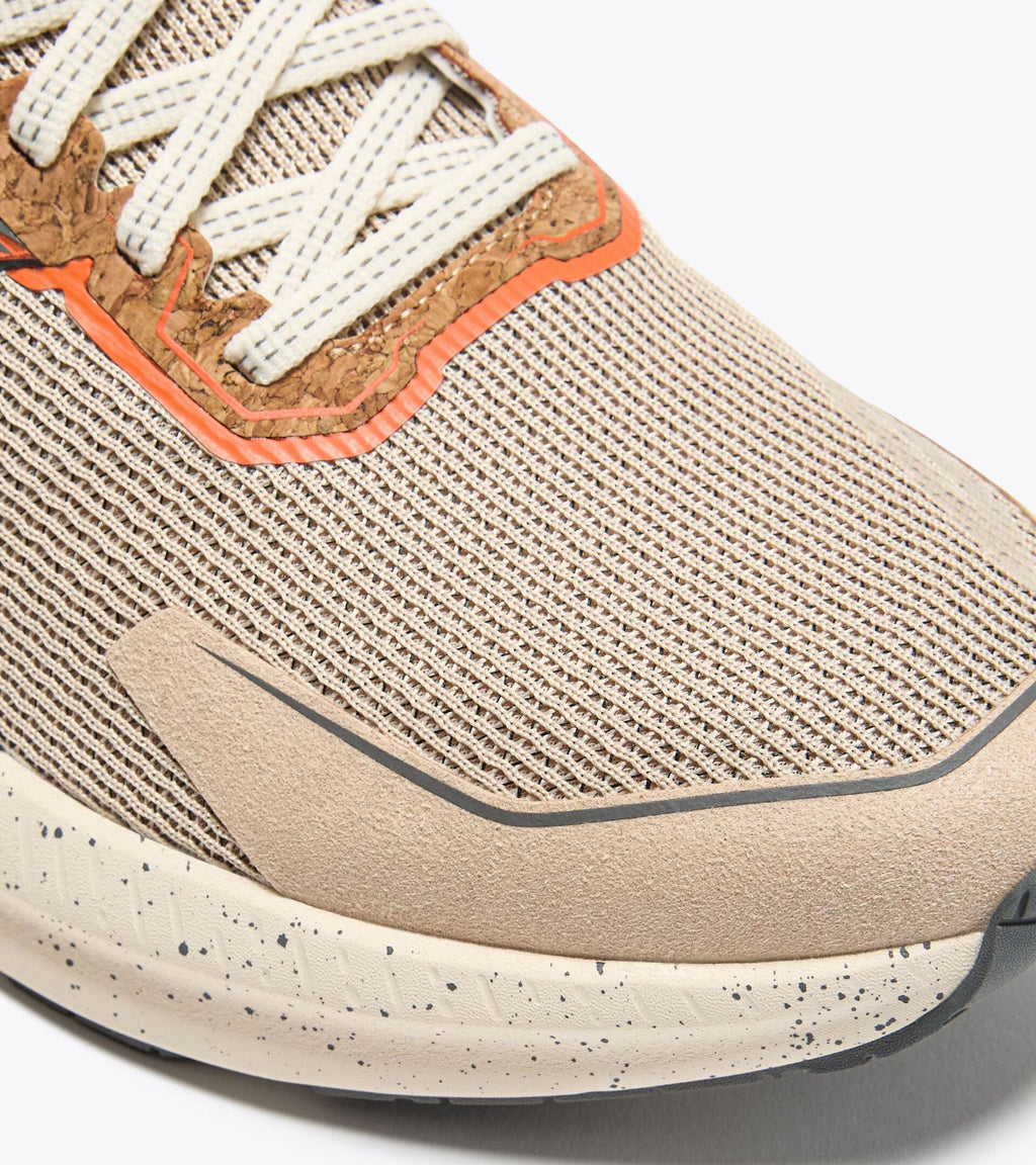 Diadora MYTHOS BLUSHIELD VOLO 5 2030