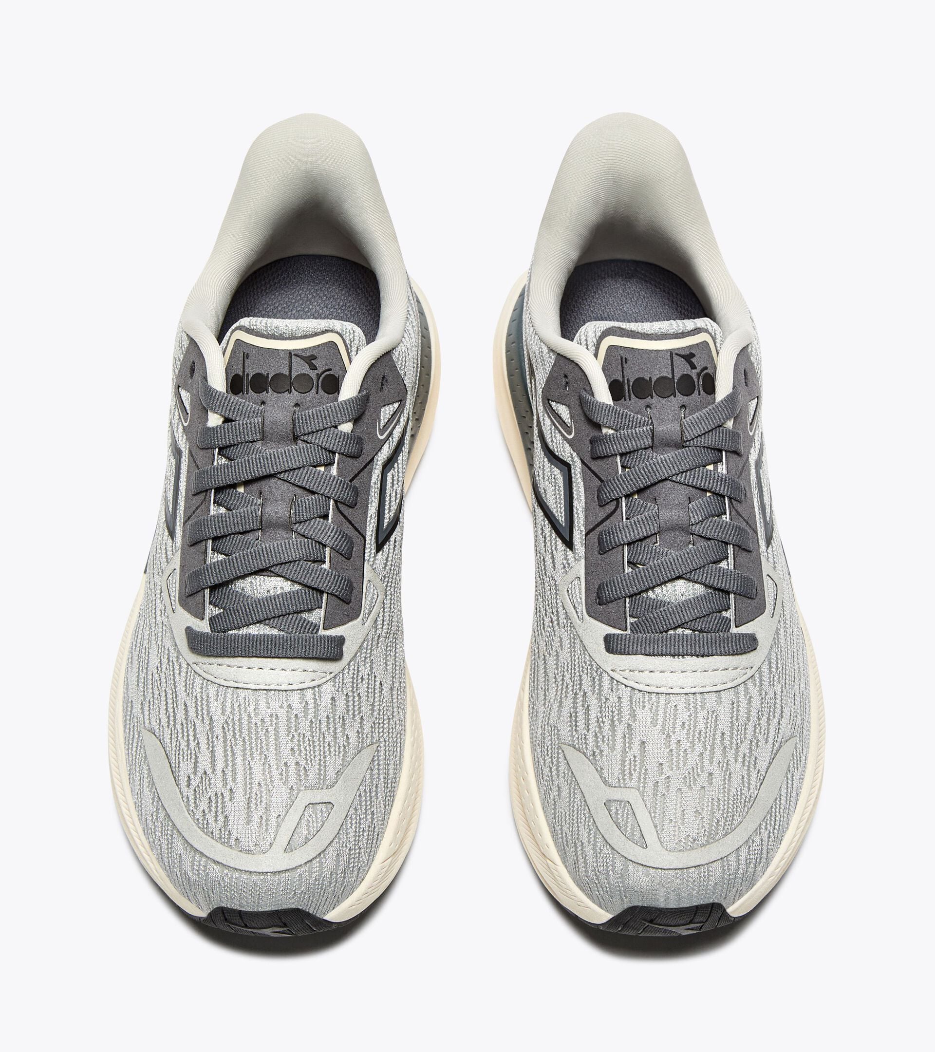 Diadora NUCLEO 2 Y