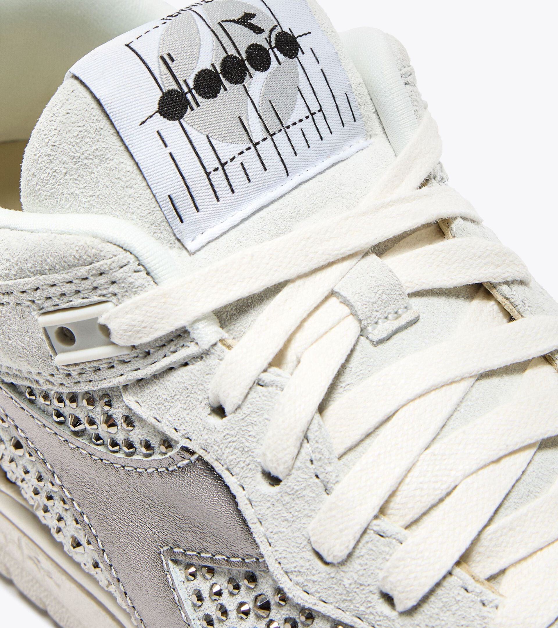Diadora B.560 STUDS USED WN