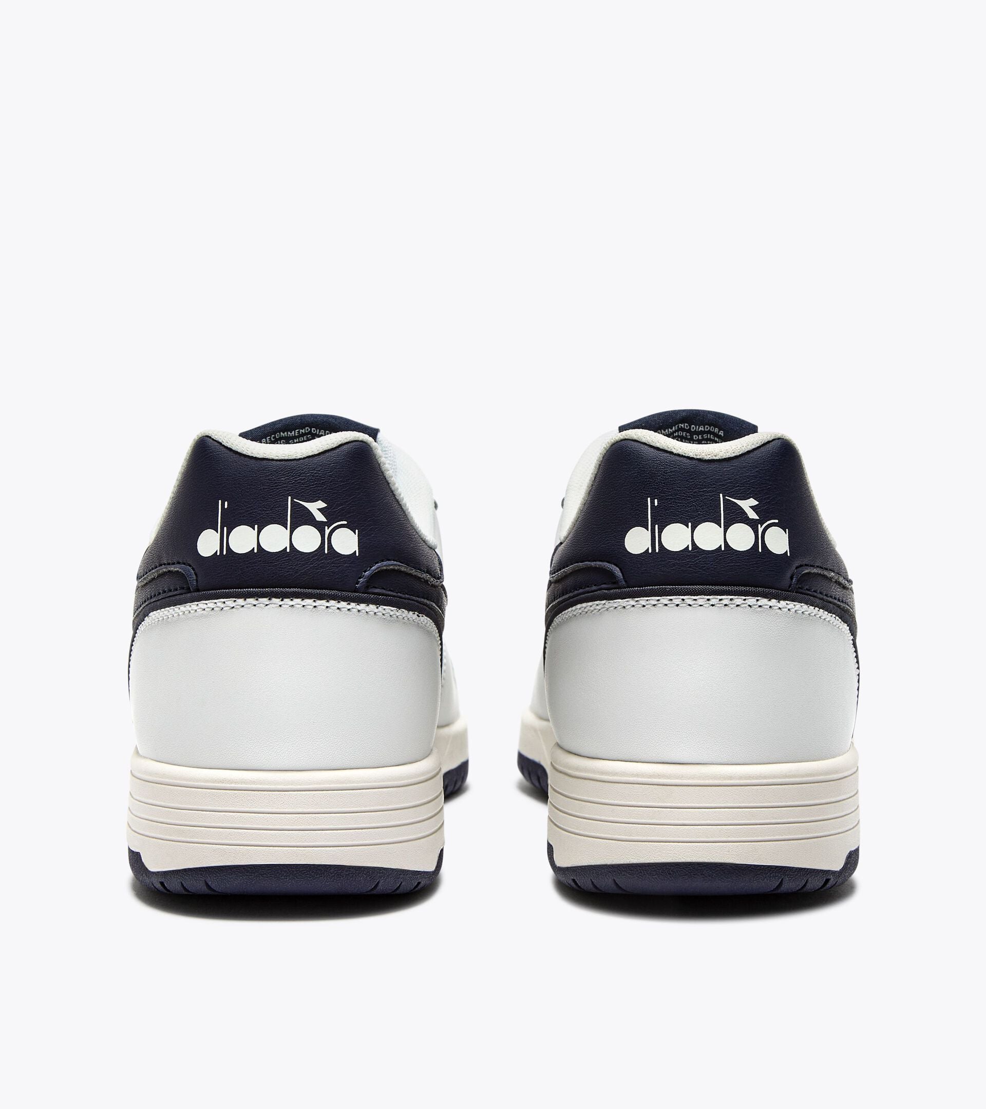 Diadora DEUCE