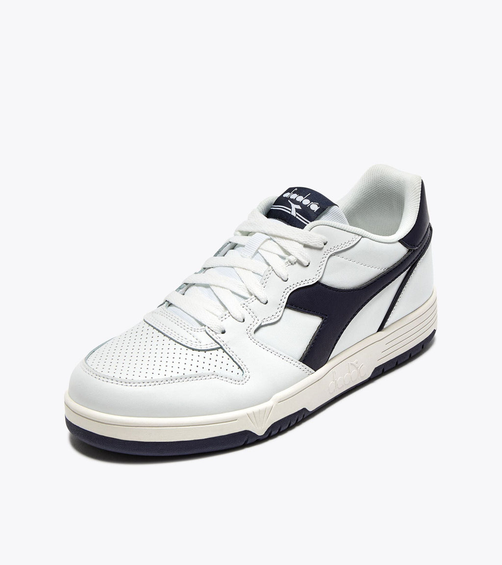 Diadora DEUCE