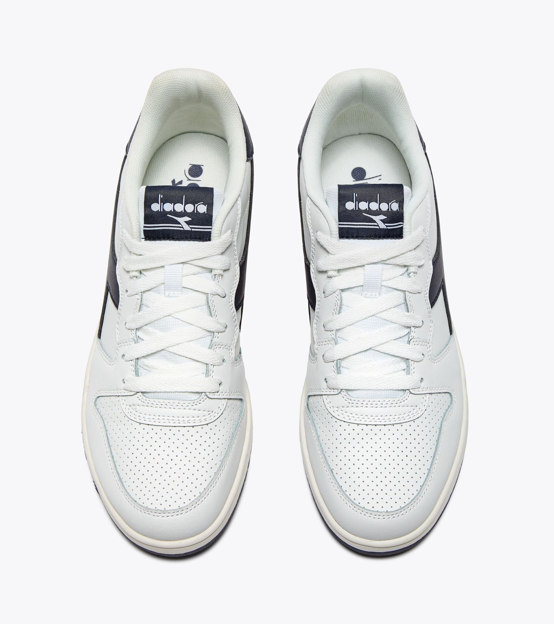 Diadora DEUCE