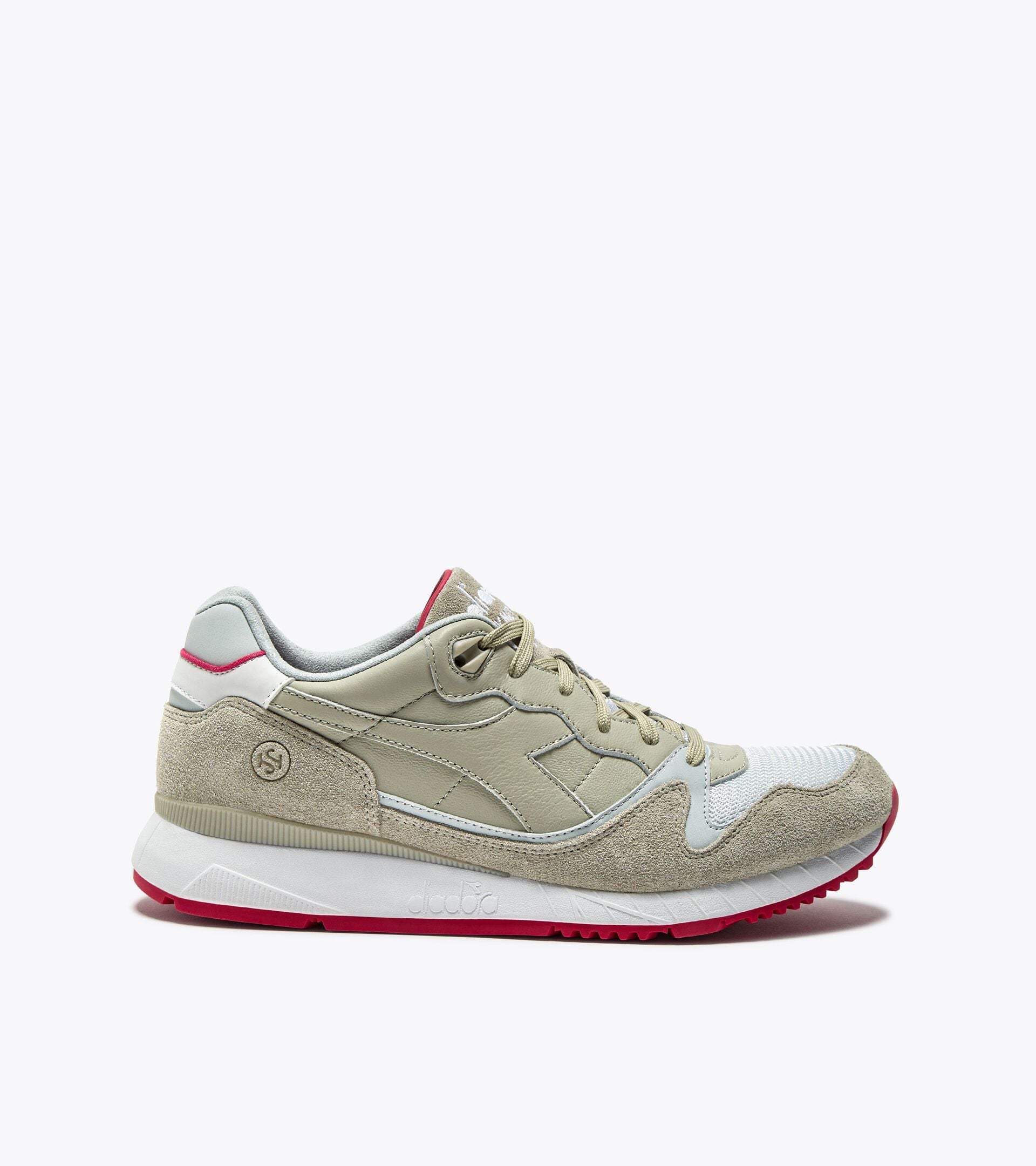 Diadora V7000 HIKMET