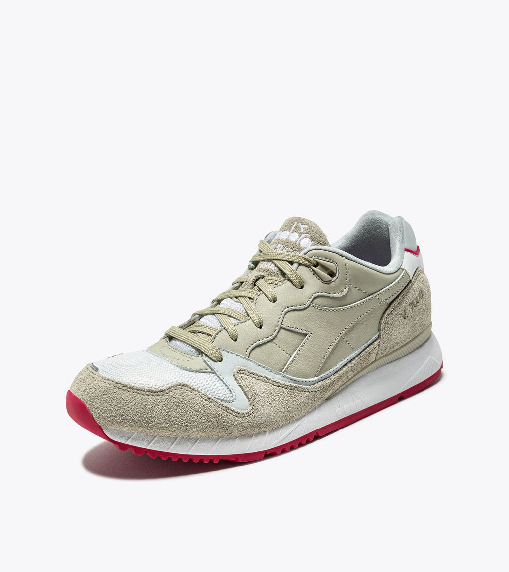 Diadora V7000 HIKMET