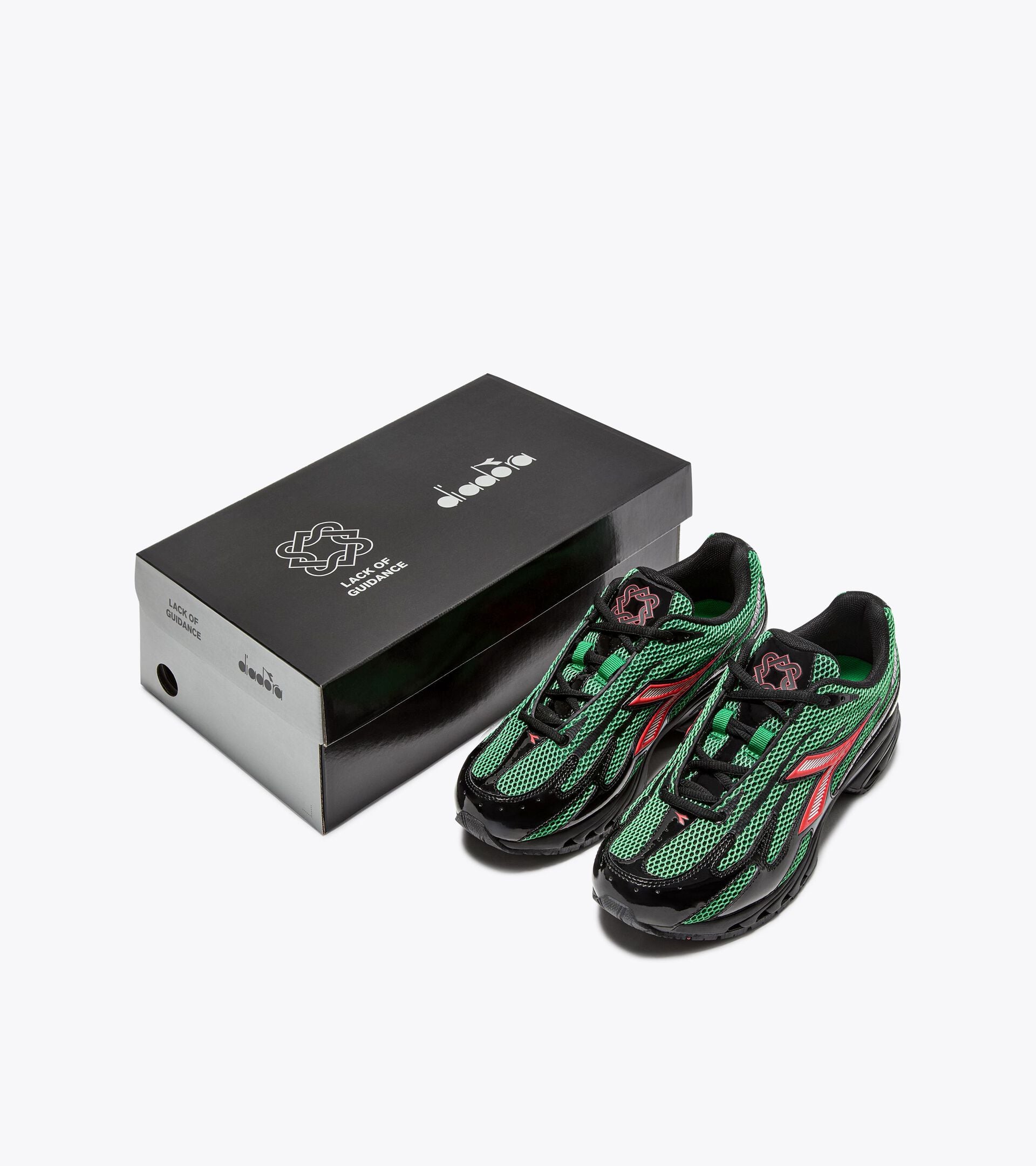 Diadora MYTHOS 280 LACK OF GUIDANCE