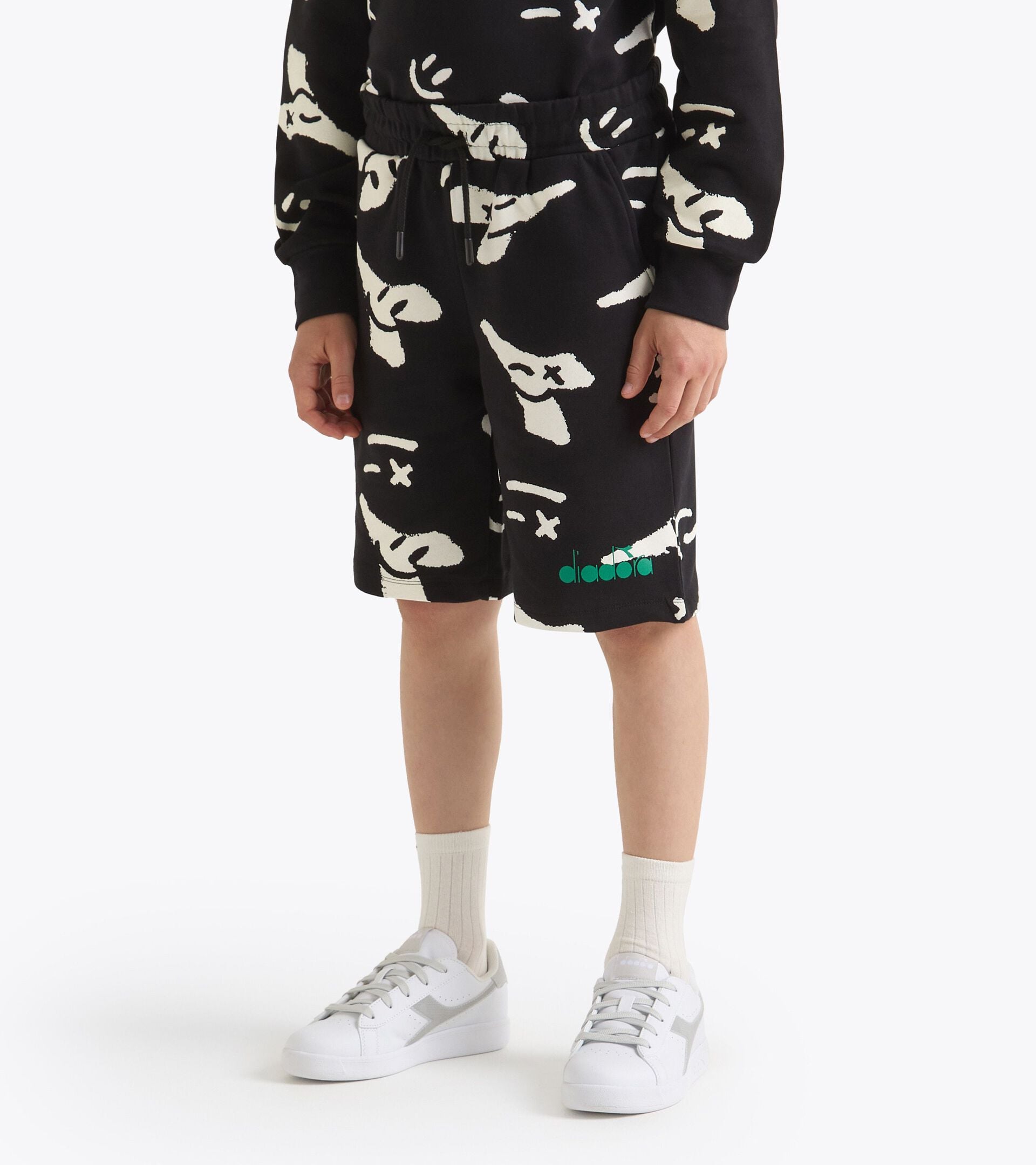 Diadora JB. BERMUDA SMILE LOGO