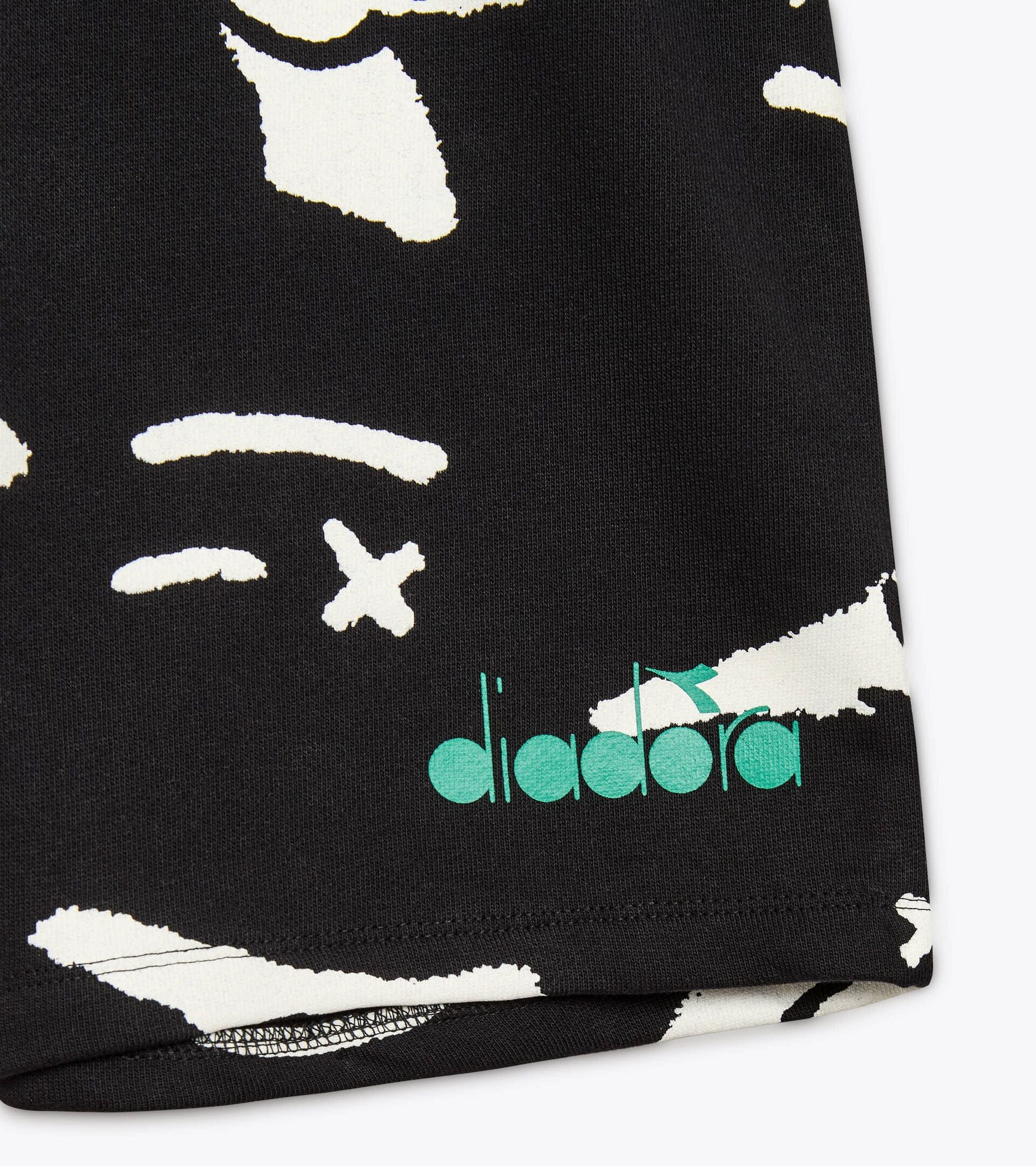 Diadora JB. BERMUDA SMILE LOGO