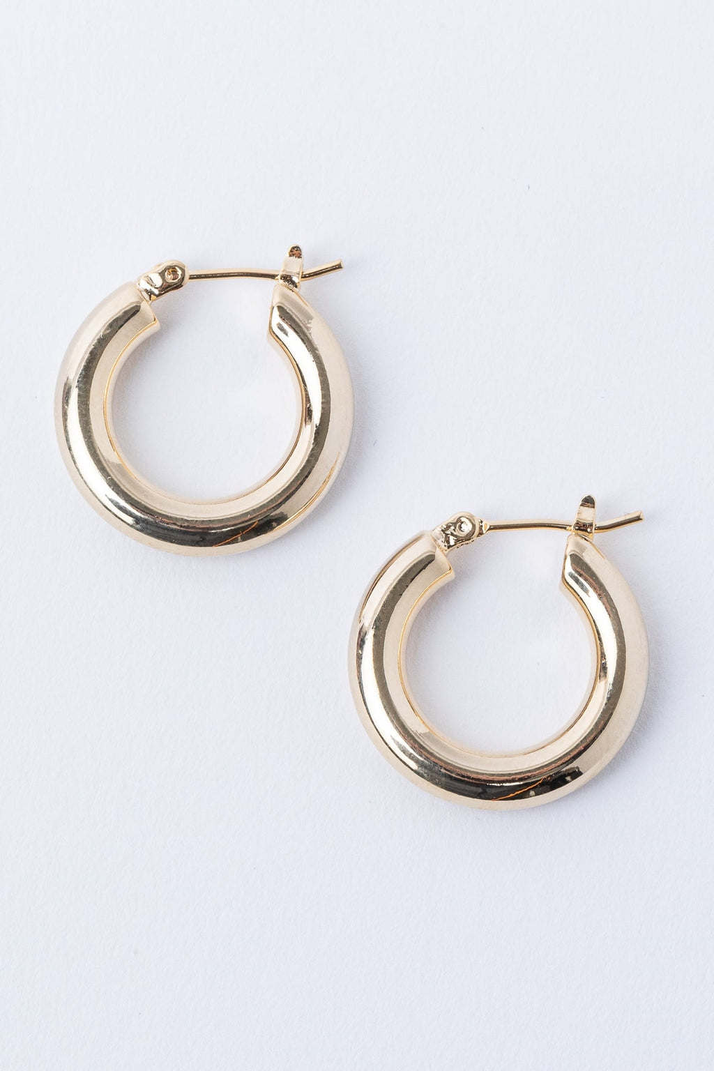  SOUTH MOON UNDER Classic Hoop Earring